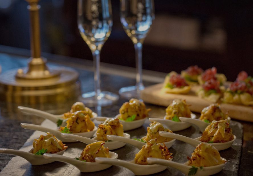 Canapes at Smith & Wollensky