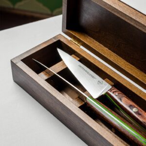 Smith & Wollensky steak knife in a wooden presentation box